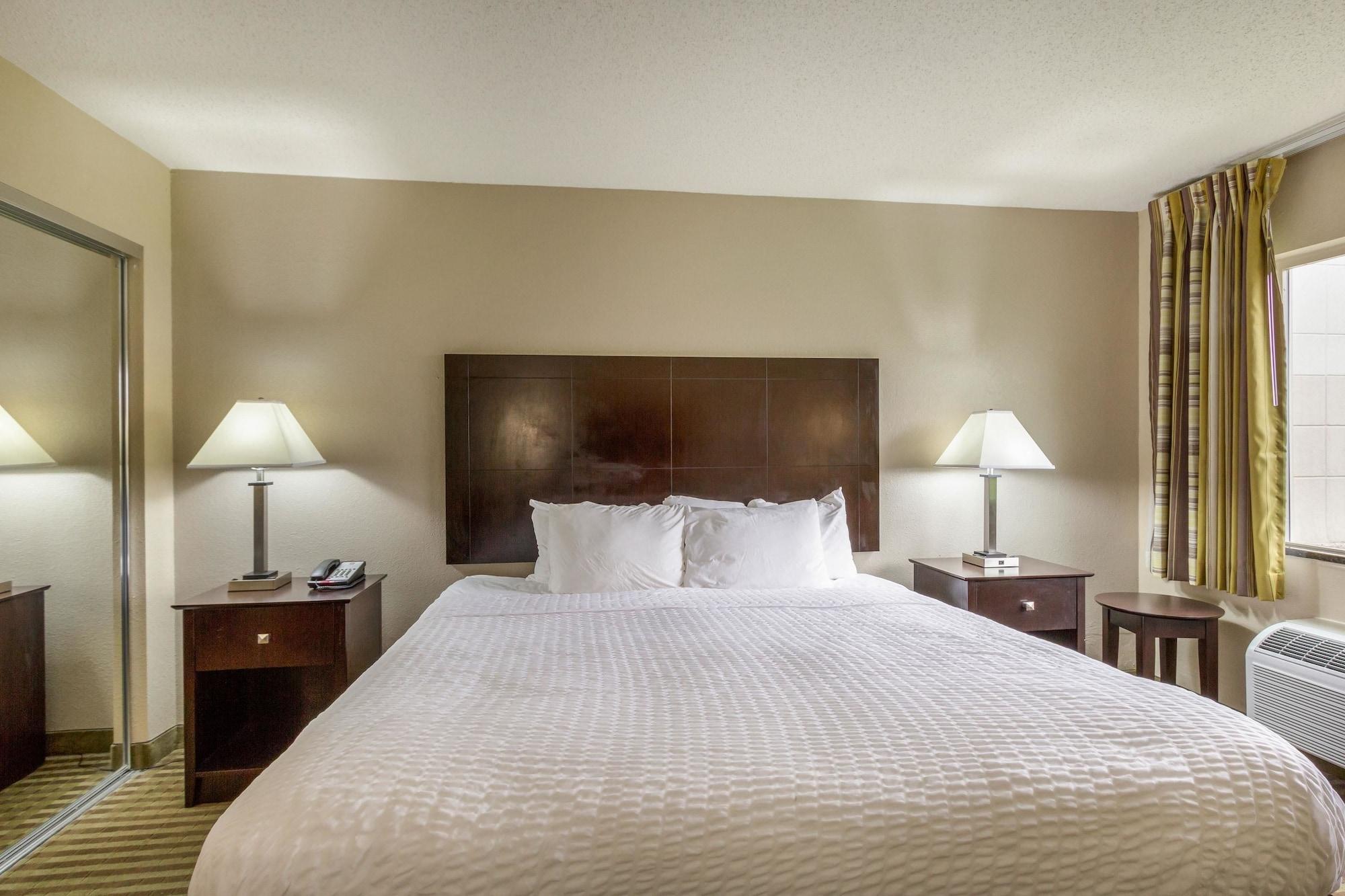 Clarion Hotel Beachwood-Cleveland Exterior foto